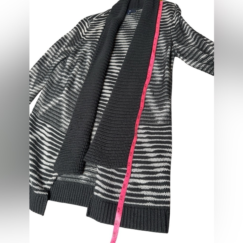 GAP Black & White Striped Cardigan Size XS - Picture 3 of 4